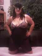 Photos des seins de Sandrina57, Dans mon salon!!