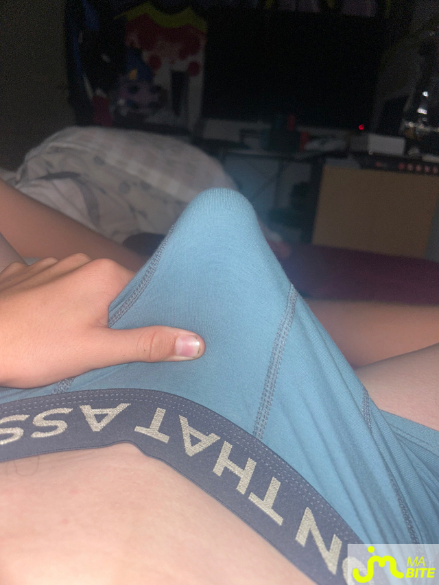 Photos de bites : C’est partie pour une session sur mes sites pref🥰