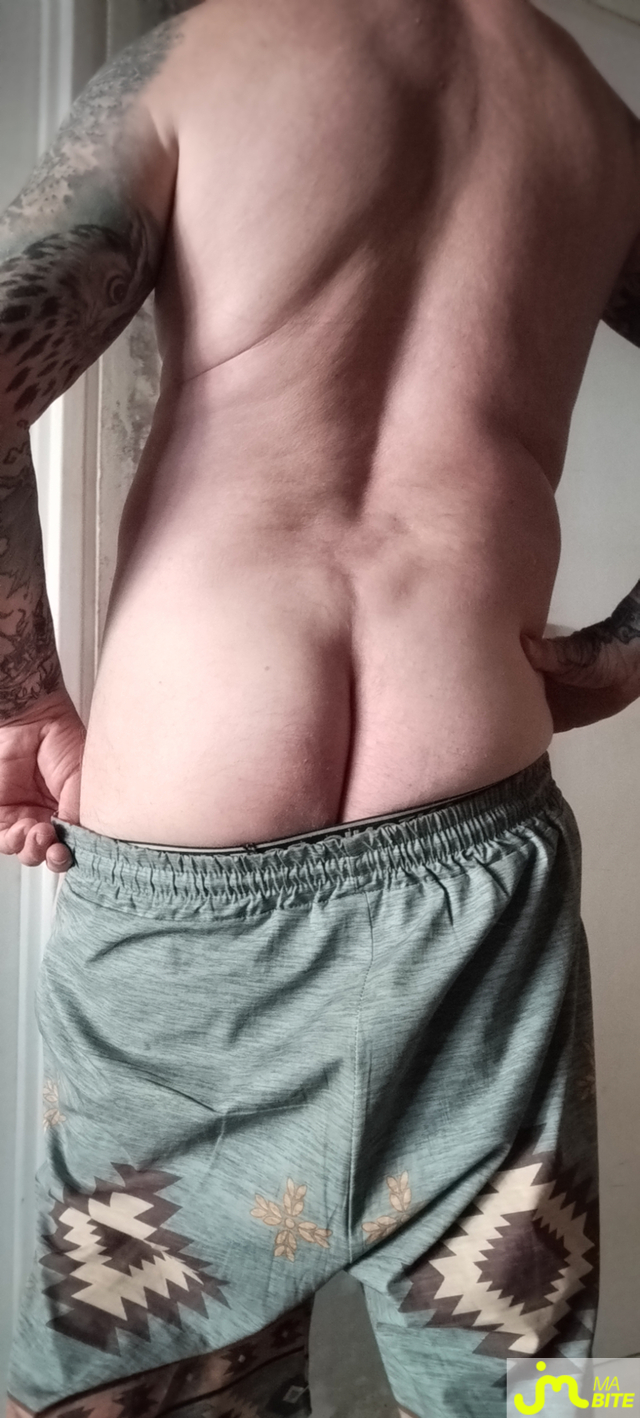 bites de Amour 02100