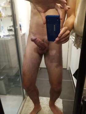 Photos de bites : Jeune papa de thonon 