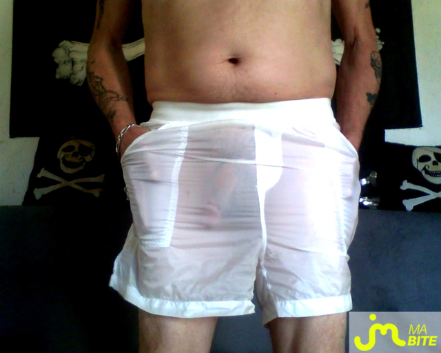 bites de juste moi nu