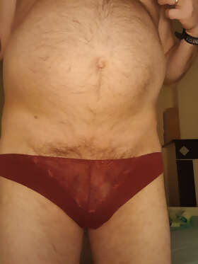 Photos de bites : La petite culotte de ma femme 