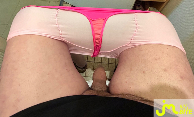 bites de String2fille183