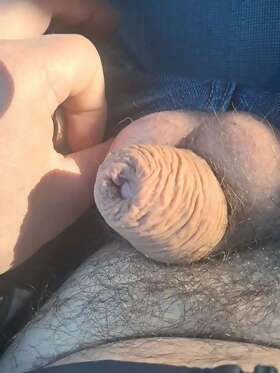 Photos de bites : Ma petite bite sous tous les angles