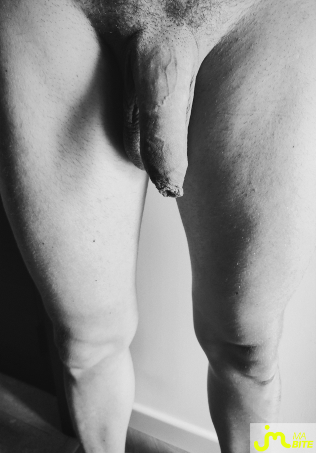 Photos de bites : Mon anatomie en N&B