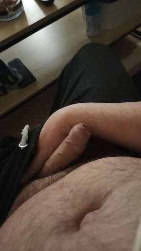 Photos de bites : J'adore me caress&eacute; 