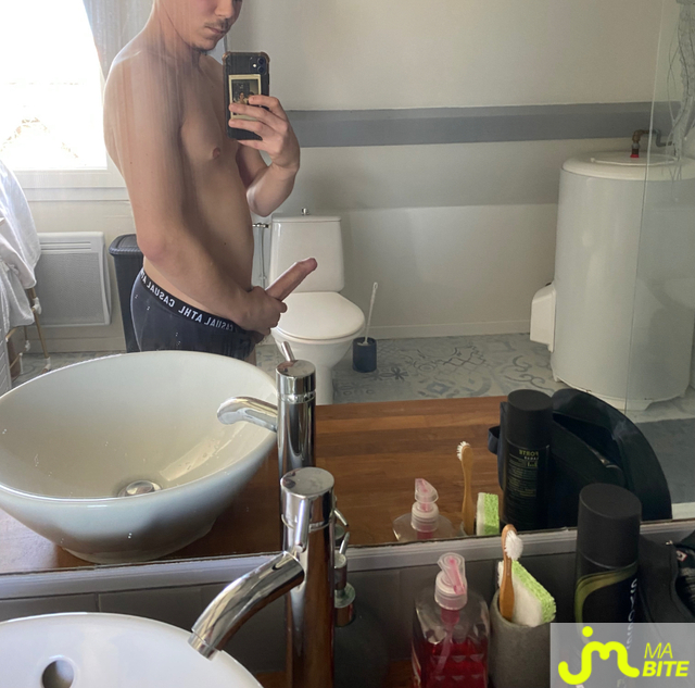 Photos de bites : Petit moment coquin 