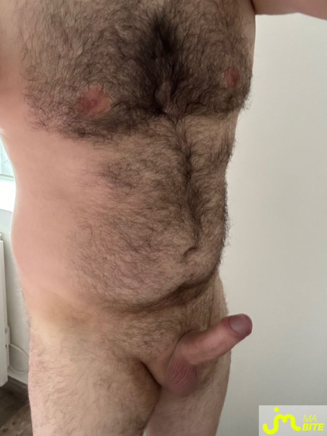 Photos de bites : Grosse erection matinale