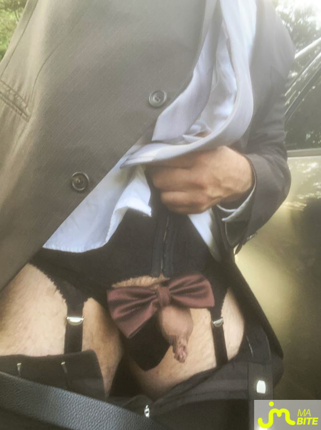 Photos de bites : Une journ&eacute;e au bureau pas comme les autres