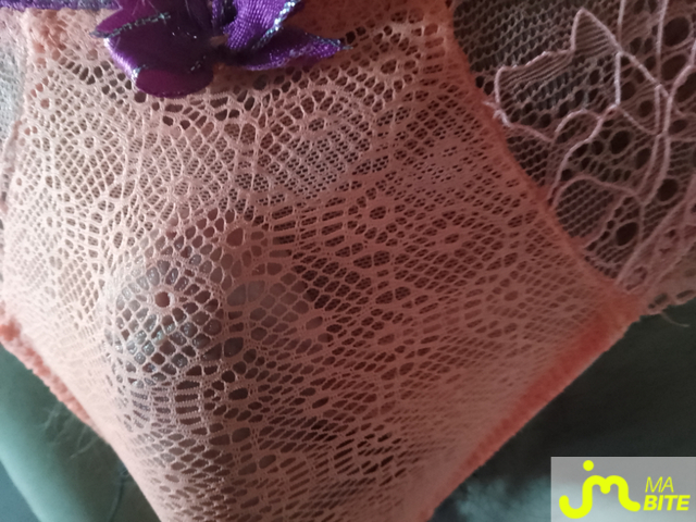 bites de Charlingerie