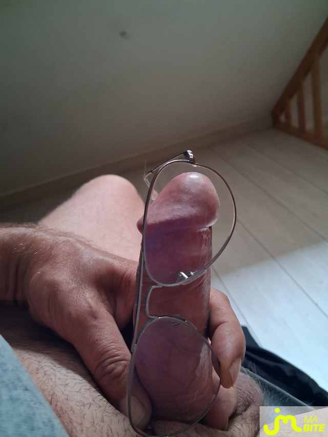 Photos de bites : Rien que pour vos yeux 