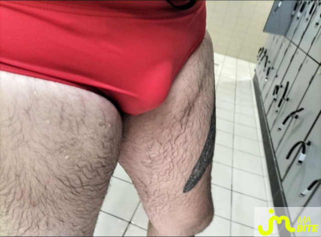 Photos de bites : Petite bite, petites couilles, petit paquet
